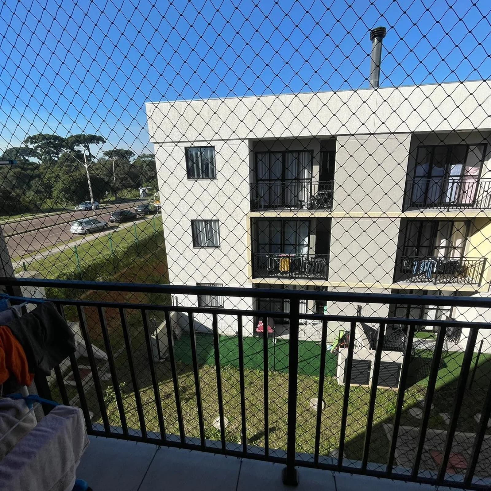 Apartamento 2 dorms com sacada churrasqueira no Boqueirão, Araucária