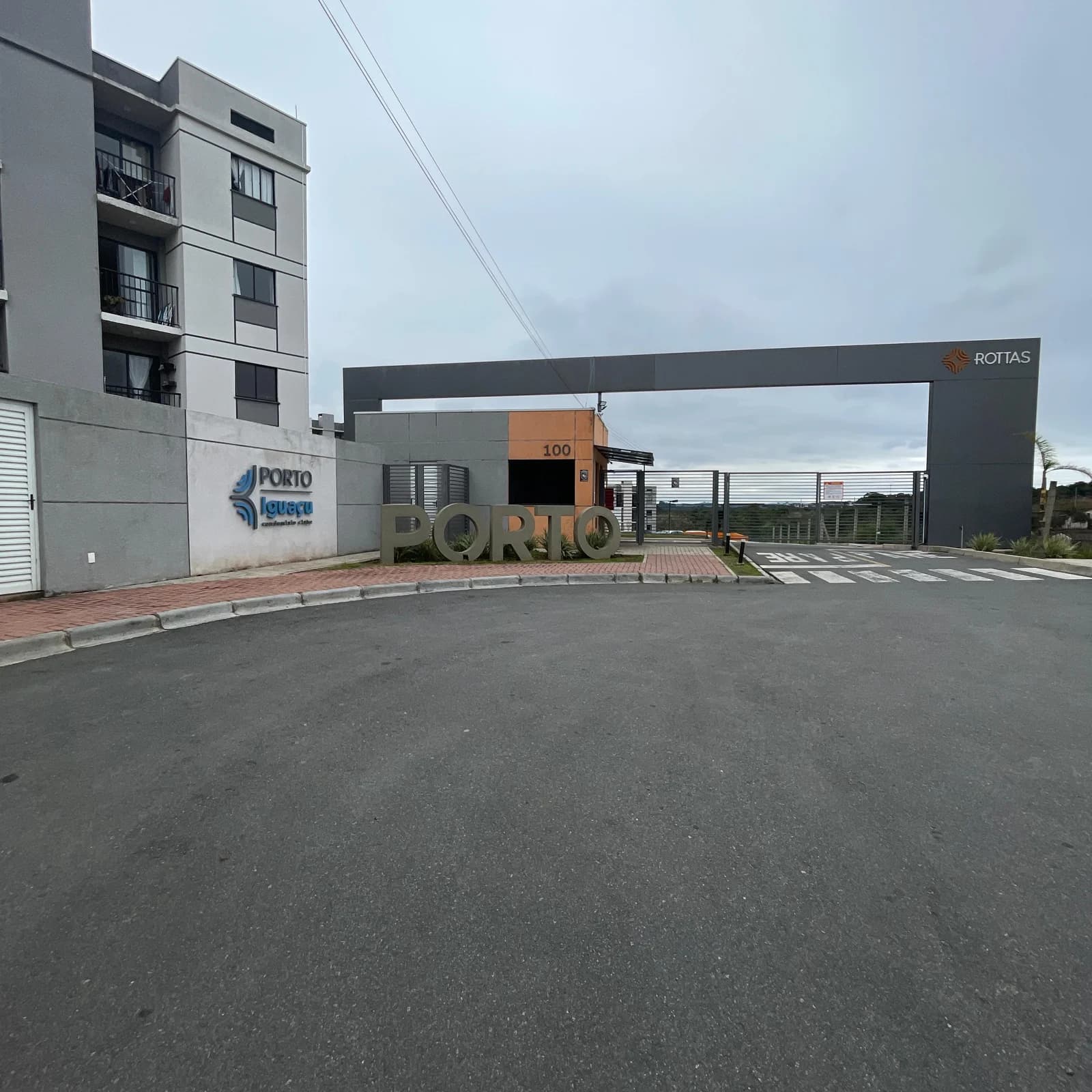 Apartamento 2 dorms mobiliado com garden no Iguaçu, Araucária