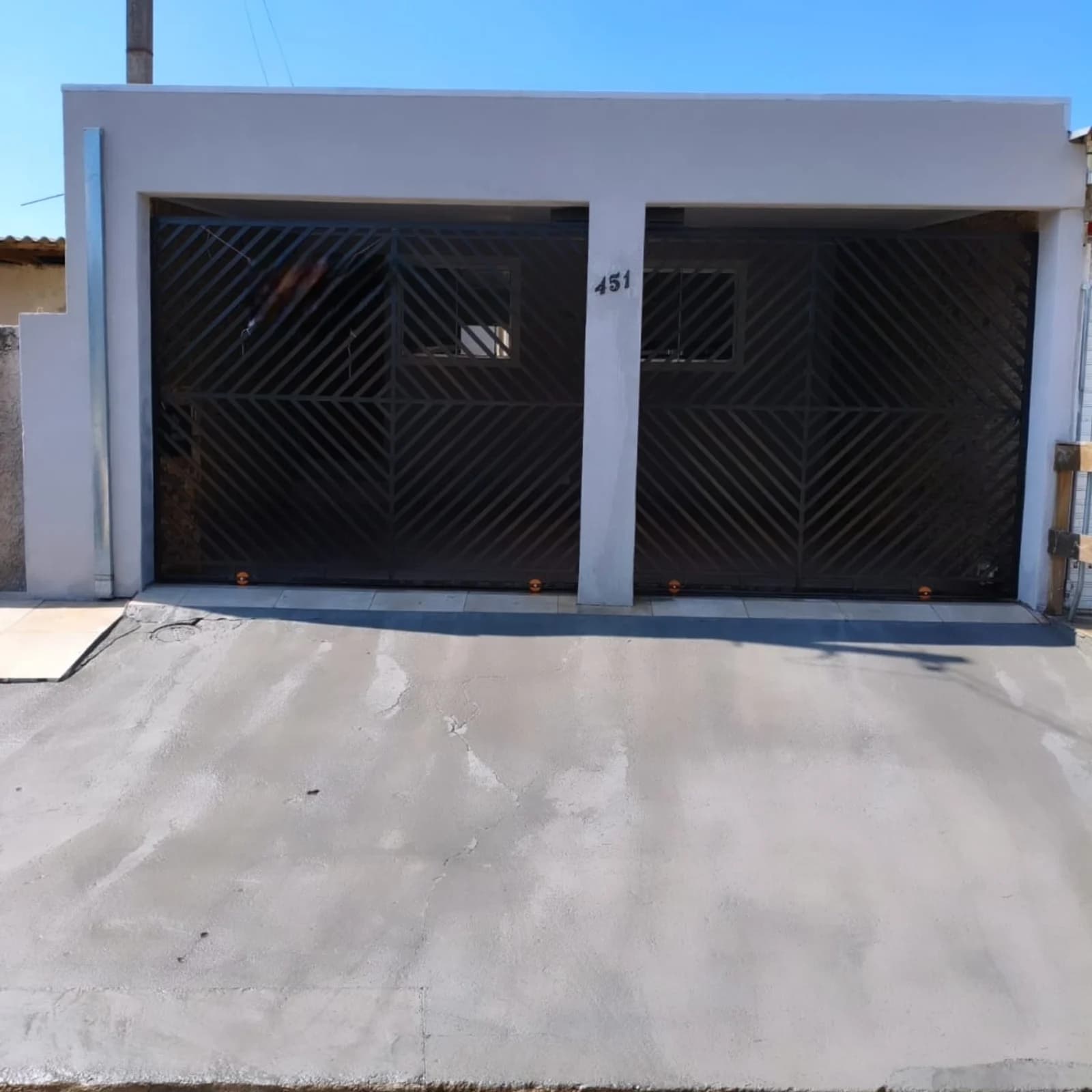 Casa 2 dorms com garagem coberta no Passaúna, Araucária